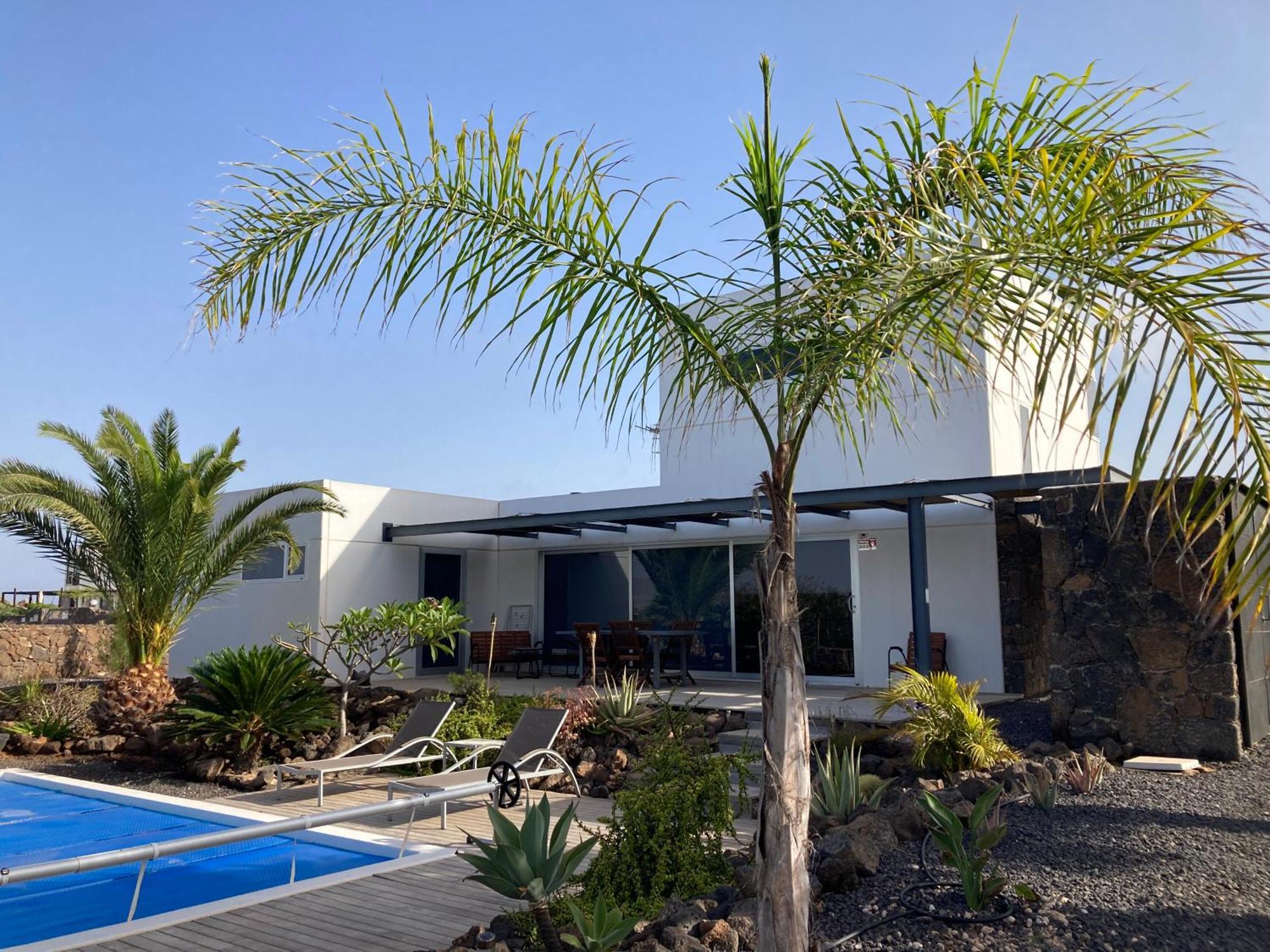 Majanicho Rock - Villa With Heated Pool ラハレス エクステリア 写真